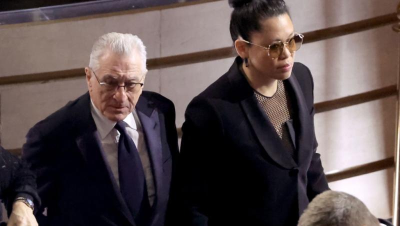Mezina lui Robert De Niro are aproape 2 ani. Actorul de 81 de ani s-a fotografiat alături de ea. Ce reacții a stârnit