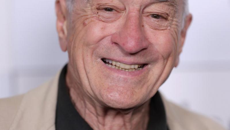 Mezina lui Robert De Niro are aproape 2 ani. Actorul de 81 de ani s-a fotografiat alături de ea. Ce reacții a stârnit