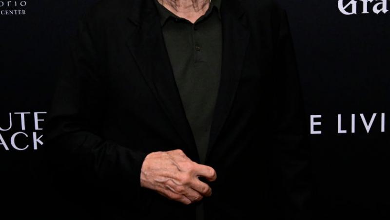 Mezina lui Robert De Niro are aproape 2 ani. Actorul de 81 de ani s-a fotografiat alături de ea. Ce reacții a stârnit