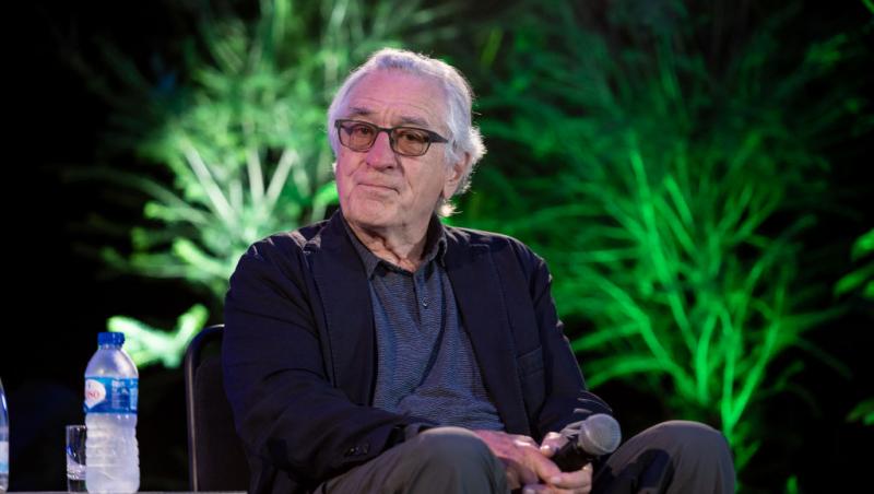 Mezina lui Robert De Niro are aproape 2 ani. Actorul de 81 de ani s-a fotografiat alături de ea. Ce reacții a stârnit