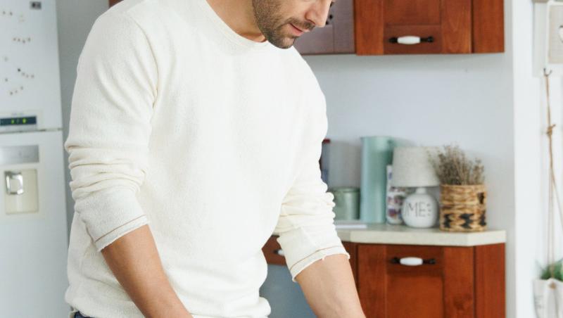 Iubire cu parfum de lavandă sezon 2, rezumat episoade 25, 26 și 27 din 7 martie 2025. Albert îl amenință pe Cristi. Ce urmează