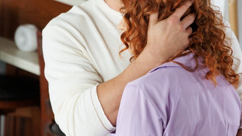 Iubire cu parfum de lavandă sezon 2, rezumat episoade 25, 26 și 27 din 7 martie 2025. Albert îl amenință pe Cristi. Ce urmează