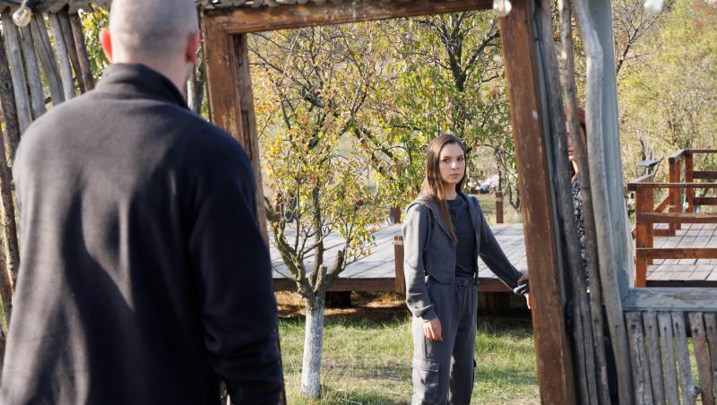 Iubire cu parfum de lavandă sezon 2, rezumat episoade 25, 26 și 27 din 7 martie 2025. Albert îl amenință pe Cristi. Ce urmează