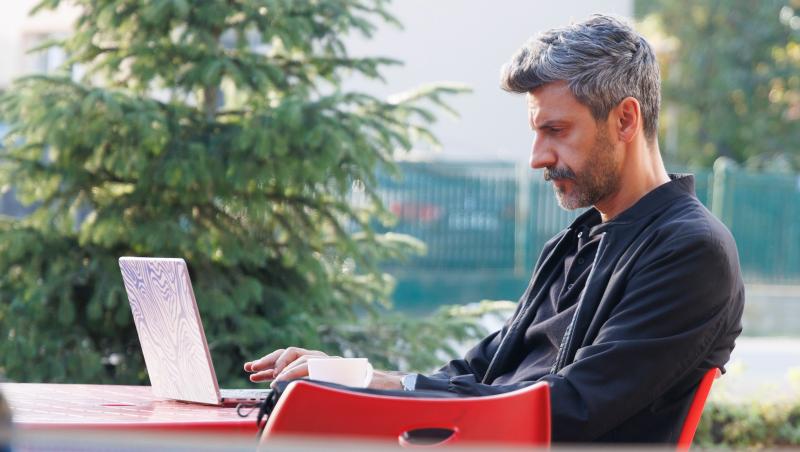 Iubire cu parfum de lavandă sezon 2, rezumat episoade 25, 26 și 27 din 7 martie 2025. Albert îl amenință pe Cristi. Ce urmează