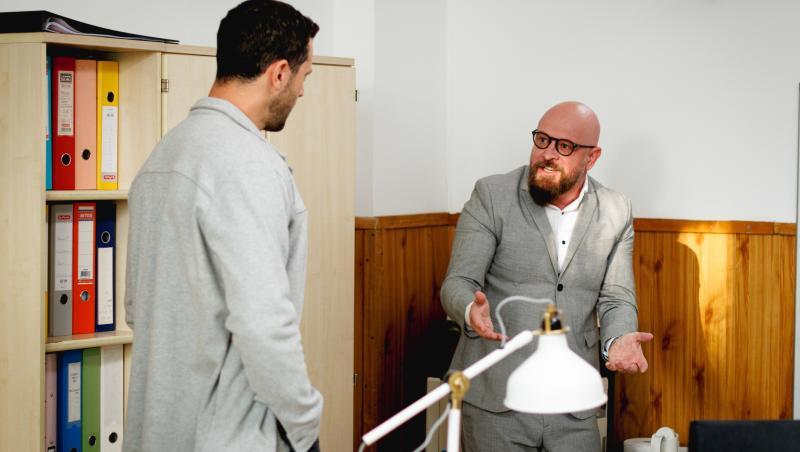 Iubire cu parfum de lavandă sezon 2, rezumat episoade 25, 26 și 27 din 7 martie 2025. Albert îl amenință pe Cristi. Ce urmează