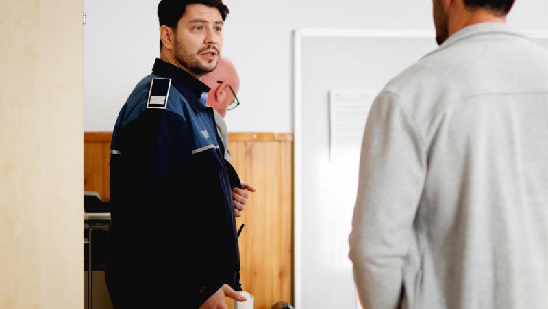 Iubire cu parfum de lavandă sezon 2, rezumat episoade 25, 26 și 27 din 7 martie 2025. Albert îl amenință pe Cristi. Ce urmează