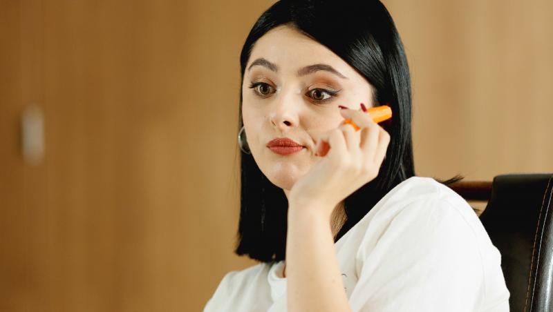 Iubire cu parfum de lavandă sezon 2, rezumat episoade 25, 26 și 27 din 7 martie 2025. Albert îl amenință pe Cristi. Ce urmează