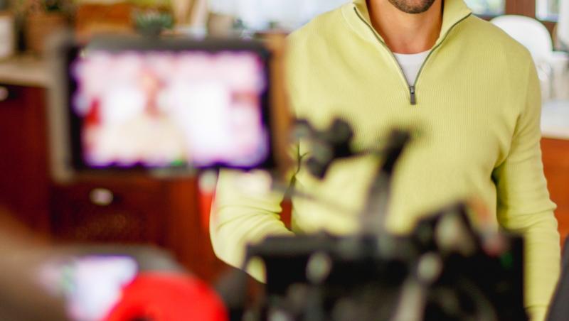 Iubire cu parfum de lavandă sezon 2, rezumat episoade 25, 26 și 27 din 7 martie 2025. Albert îl amenință pe Cristi. Ce urmează