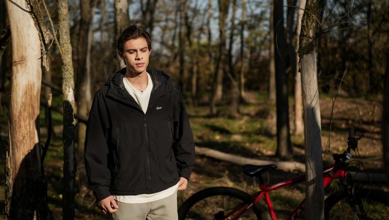 Iubire cu parfum de lavandă sezon 2, rezumat episoade 25, 26 și 27 din 7 martie 2025. Albert îl amenință pe Cristi. Ce urmează