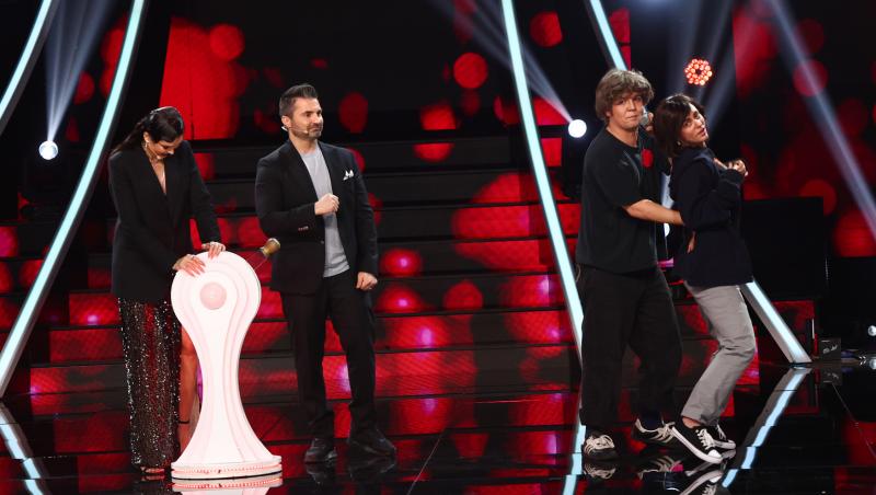 Te cunosc de undeva, sezonul 21, 8 martie 2025. Ce pereche a câștigat a patra gală. Cum s-au descurcat concurenții pe scenă