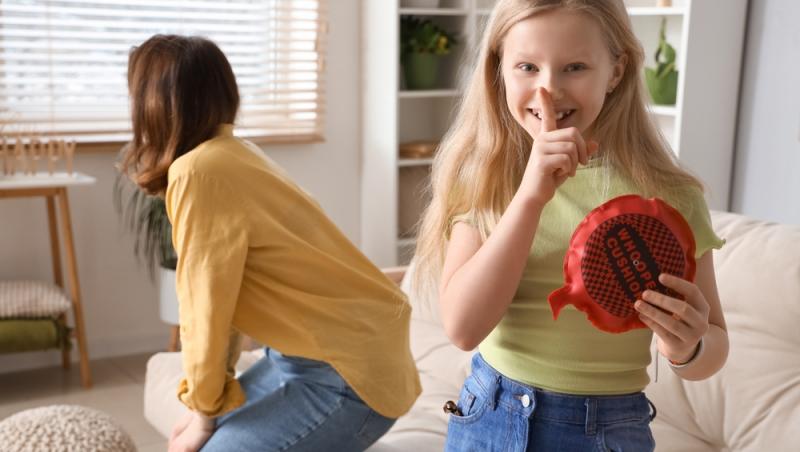 1 aprilie, Ziua Păcălelilor. Cum a luat naștere acest obicei și ce semnificație are, de fapt