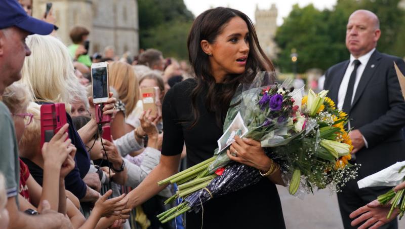 Afacerea lui Meghan Markle sub scrutinul publicului. Deși și-a epuizat stocul într-o oră, clienții cer banii înapoi