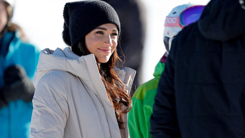 Afacerea lui Meghan Markle sub scrutinul publicului. Deși și-a epuizat stocul într-o oră, clienții cer banii înapoi