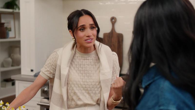 Afacerea lui Meghan Markle sub scrutinul publicului. Deși și-a epuizat stocul într-o oră, clienții cer banii înapoi