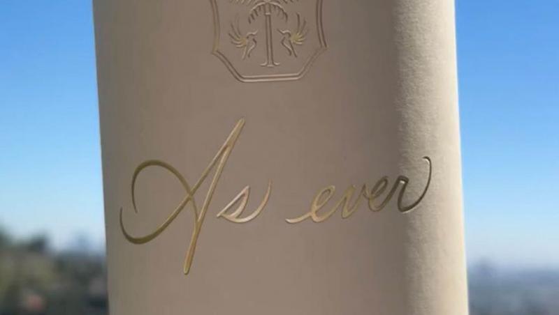 Afacerea lui Meghan Markle sub scrutinul publicului. Deși și-a epuizat stocul într-o oră, clienții cer banii înapoi