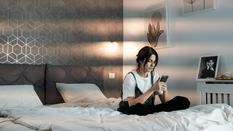 Ana, Mi-ai fost scrisă în ADN | Episodul 14. Constance află cine a abandonat-o pe Ana. Ce descoperă fata într-un ziar vechi