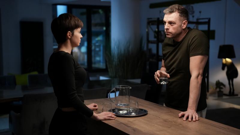 Ana, Mi-ai fost scrisă în ADN | Episodul 14. Constance află cine a abandonat-o pe Ana. Ce descoperă fata într-un ziar vechi