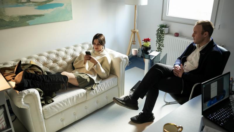 Ana, Mi-ai fost scrisă în ADN | Episodul 14. Constance află cine a abandonat-o pe Ana. Ce descoperă fata într-un ziar vechi