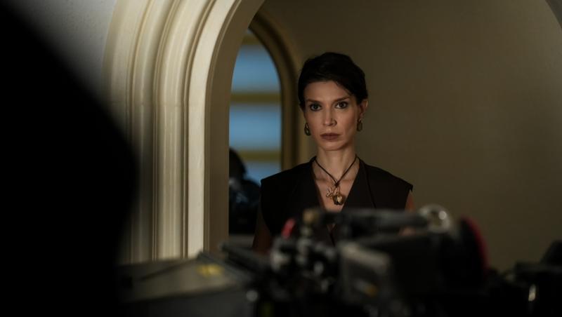 Ana, Mi-ai fost scrisă în ADN | Episodul 14. Constance află cine a abandonat-o pe Ana. Ce descoperă fata într-un ziar vechi