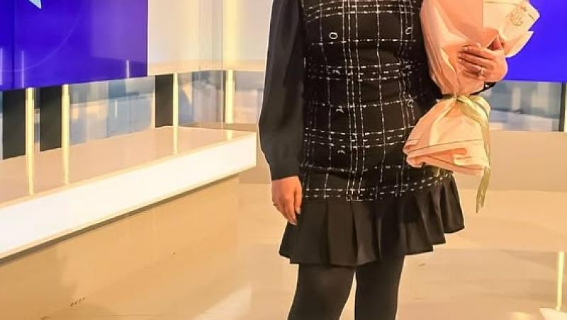 Petre Roman, apariție surpriză la aniversarea Oanei Roman. Imaginile care dovedesc că au trecut peste toate neînțelegerile