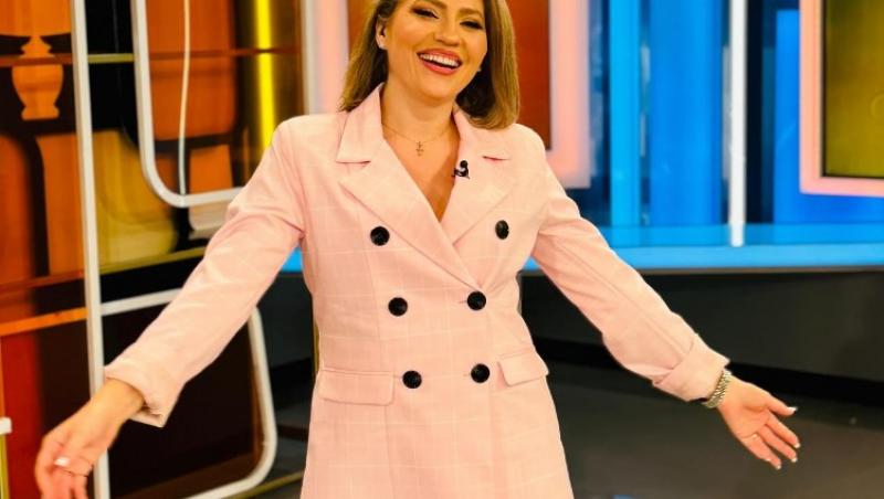 Mirela Vaida, despre grijile vieții de mamă a trei copii. Ce ritual respectă în fiecare seară cu copiii ei |EXCLUSIV