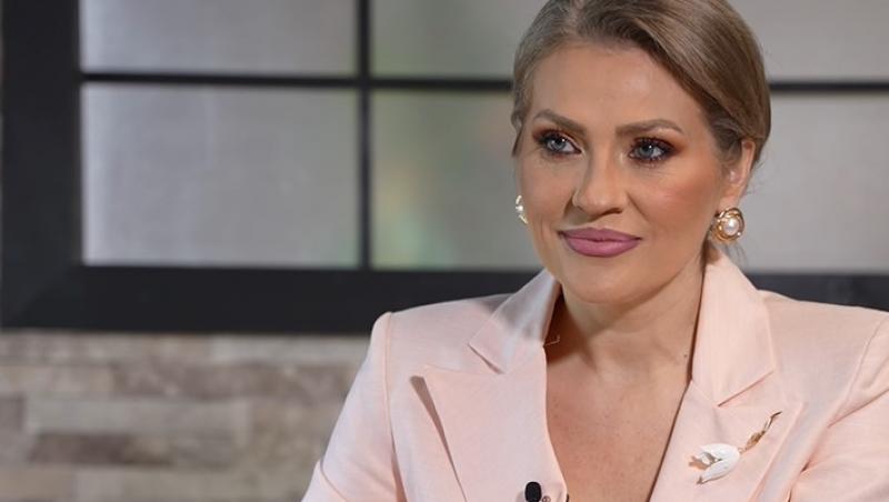 Mirela Vaida, despre grijile vieții de mamă a trei copii. Ce ritual respectă în fiecare seară cu copiii ei |EXCLUSIV