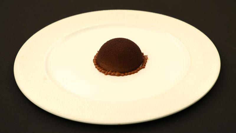 Chefi la cuțite, 14 aprilie 2025. Concurenta care i-a emoționat complet pe chefi și a primit cuțitul de trecere. Surpriza ediției