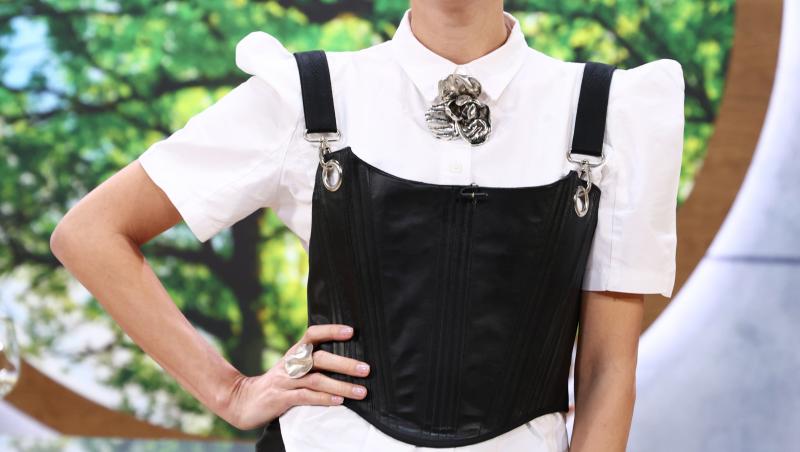 Chefi la cuțite, 14 aprilie 2025. Concurenta care i-a emoționat complet pe chefi și a primit cuțitul de trecere. Surpriza ediției