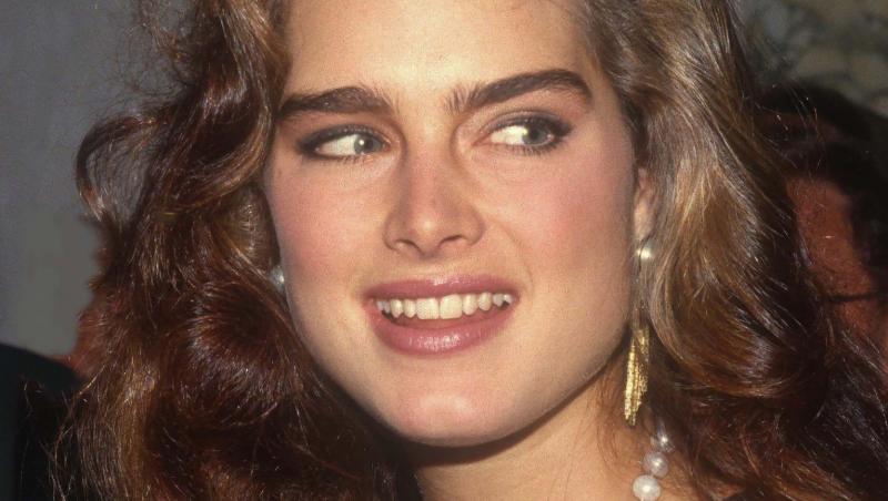 Brooke Shields s-a fotografiat în costum de baie la aproape 60 de ani. Cum arată în prezent actrița din Laguna Albastră