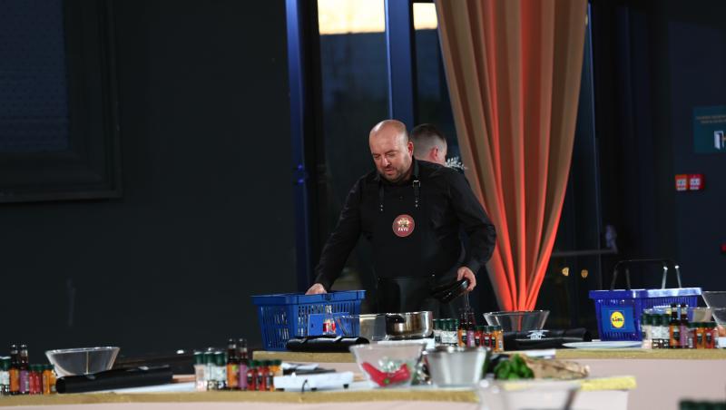 Chefi la cuțite, 15 aprilie 2025. Etapa de Bootcamp a luat sfârșit. Ce concurenți formează echipele chefilor și ce culori vor avea