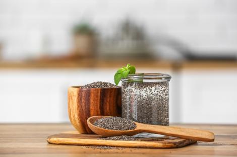 Ce se întâmplă în organism când consumi semințe de chia hidratate. De ce să le incluzi în dieta ta
