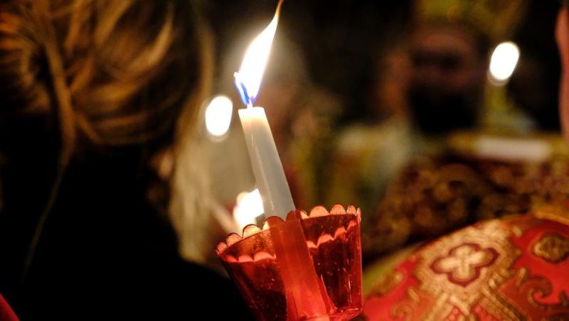 Când ajunge Lumina Sfântă de la Ierusalim. Va fi oferită tuturor delegațiilor eparhiilor Patriarhiei Române