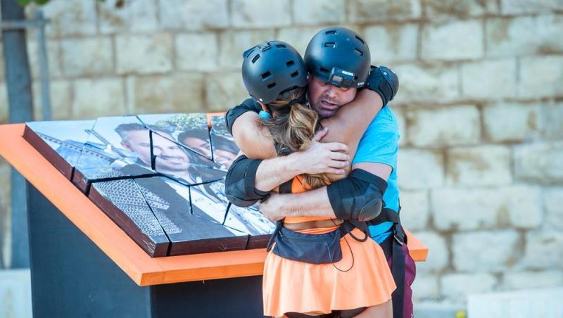 Cum se simte Bella Santiago, la două luni de la operația la genunchi. Fosta concurentă de la Power Couple s-a accidentat la schi