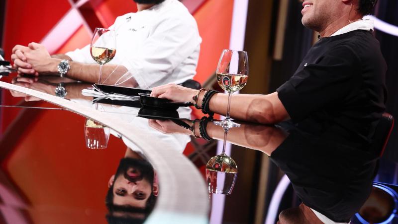Cine a câștigat ultima amuletă Chefi la cuțite și cum au celebrat jurații ultima zi de audiții. Cristina Pîrv a dat verdictul