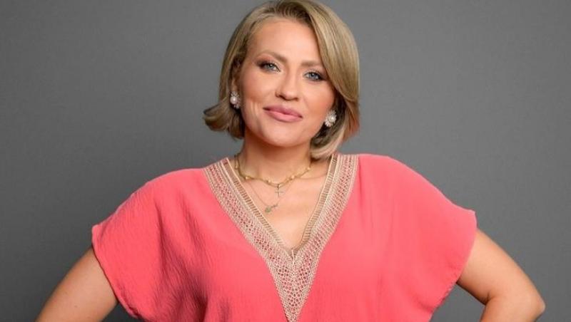 Cum pregătește Mirela Vaida cozonacul de Paște. Rețeta pe care prezentatoarea TV a învățat-o de la mama ei