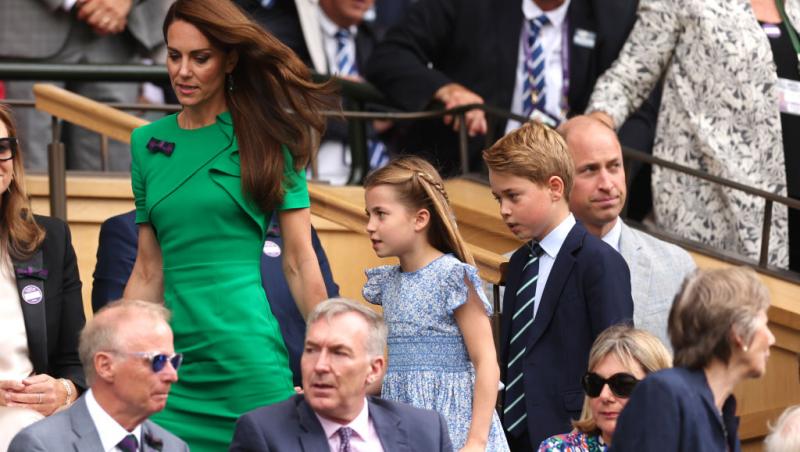 Prințul George, apariție rară în public alături de nașul lui de botez, Ducele de Westminster. Unde au fost surprinși