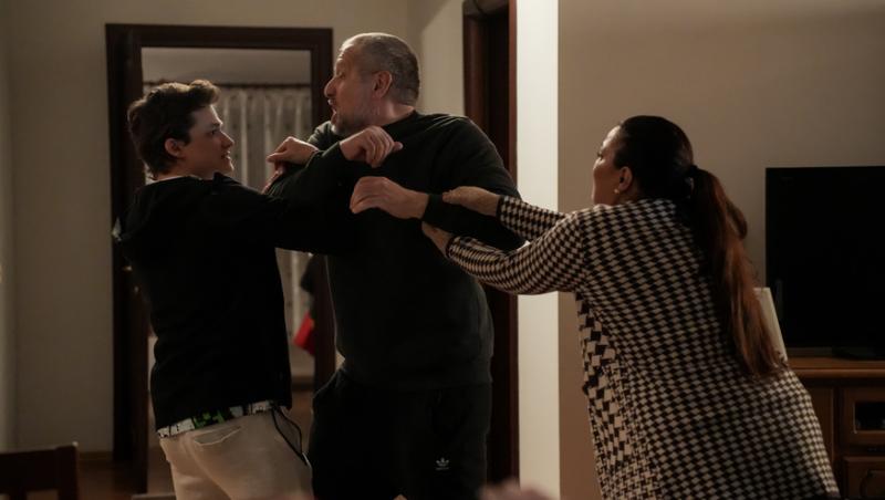 Iubire cu parfum de lavandă, rezumat episoade 40, 41 și 42 din 18 aprilie 2025. Traian este împușcat. Ce se întâmplă cu Silvia