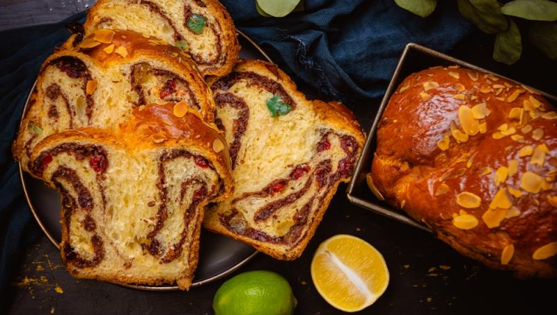 Care sunt semnele care arată că un cozonac a expirat. Când nu mai este bine să-l consumi