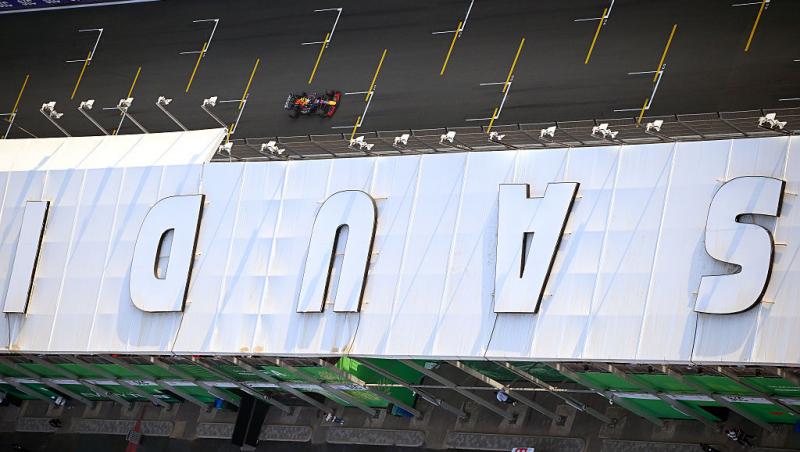 Vezi calificările din Formula 1™ pentru Marele Premiu al Arabiei Saudite. Lupta pentru pole e LIVE în AntenaPLAY și pe Antena3CNN