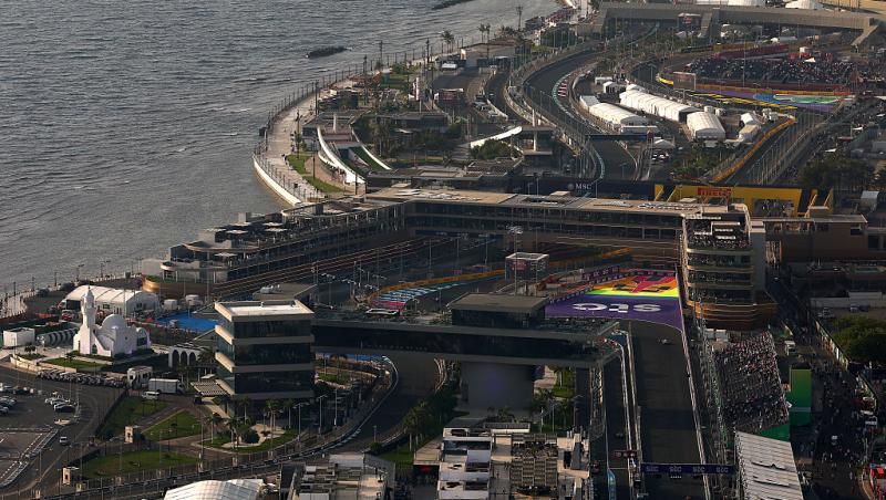 Urmărește acum cursa din Formula 1™ pentru Marele Premiu al Arabiei Saudite, LIVE pe Antena 3 CNN și în AntenaPLAY