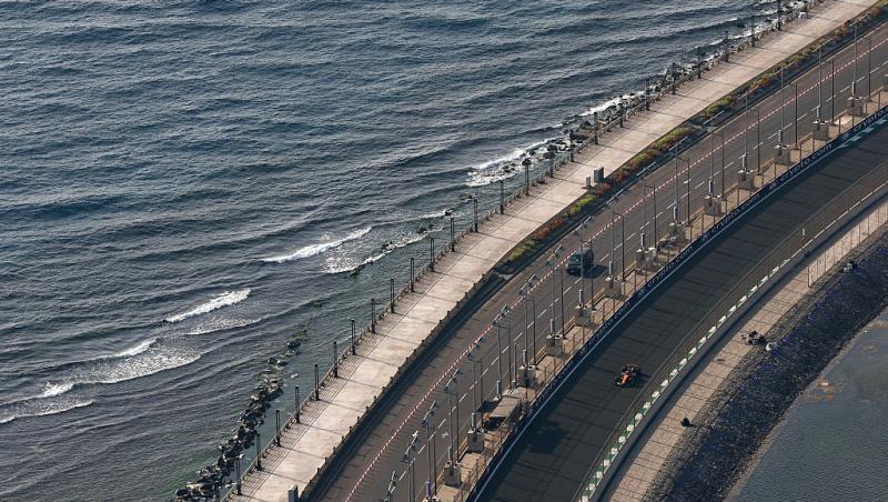 Urmărește acum cursa din Formula 1™ pentru Marele Premiu al Arabiei Saudite, LIVE pe Antena 3 CNN și în AntenaPLAY