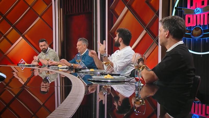 Jurații au fost uimiți când au văzut ce a putut să le pună în farfurie concurentul Radu Andronache, la Chefi la cuțite. Ce au zis