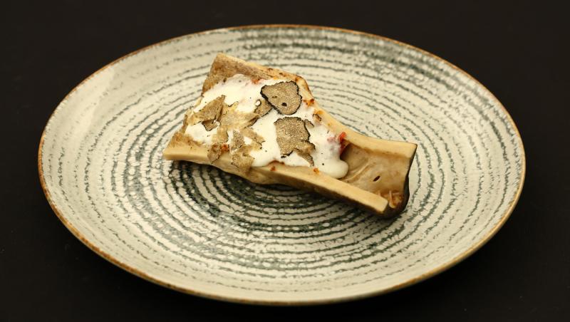 Chefi la cuțite, 2 aprilie 2025. Cine a câștigat bomba cu amulete. Ce concurenți au impresionat jurații cu preparatele lor