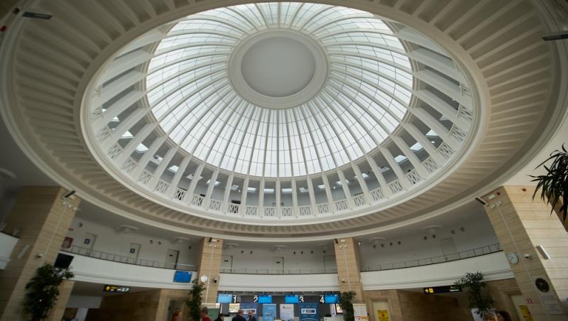 Zborurile pe Aeroportul Băneasa se reiau! Care sunt cele 7 destinații pe care le pot vizita românii