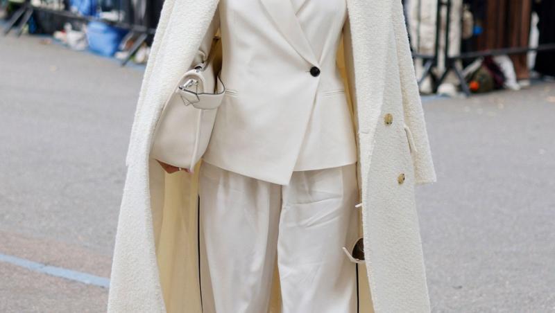 Alexia Eram își donează hainele. Unde ajung obiectele vestimentare de care nu mai are nevoie: „O mașină întreagă de cutii”