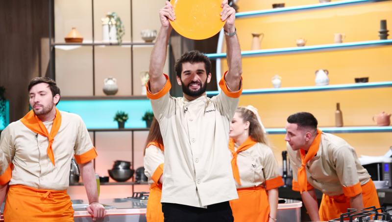 Chefi la cuțite, 22 aprilie 2025. Ce concurent a părăsit competiția după duel și de ce a ajuns Chef Orlando Zaharia la spital