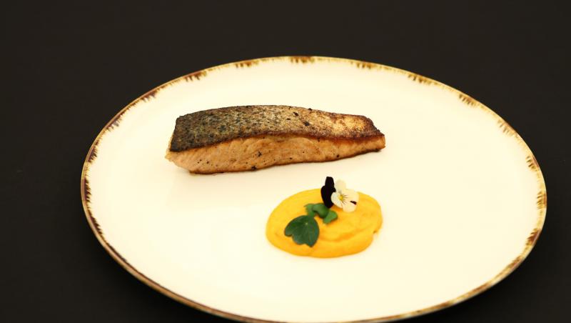 Chefi la cuțite, 22 aprilie 2025. Ce concurent a părăsit competiția după duel și de ce a ajuns Chef Orlando Zaharia la spital