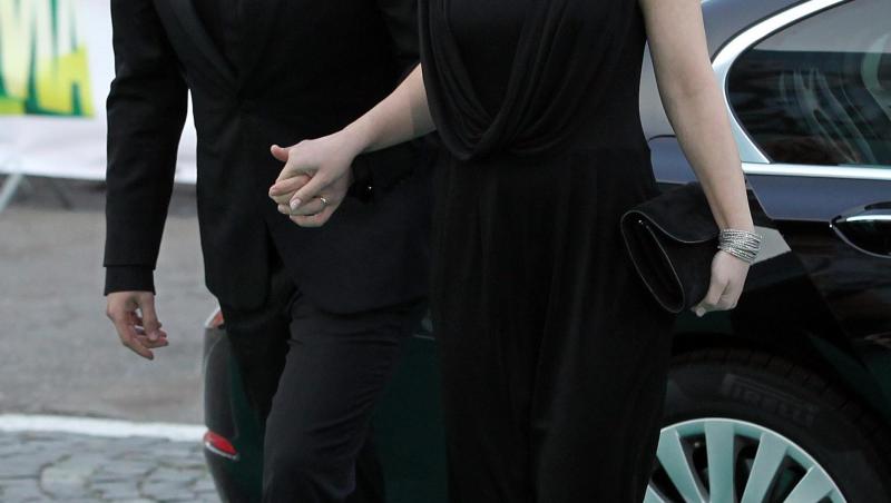 Mesajul neașteptat transmis de Elena Vîșcu la un an de la divorțul de CRBL. 