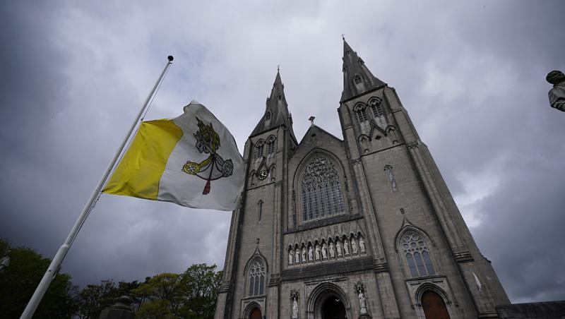 Ce condiții trebuie să îndeplinești pentru a deveni Papă. Liderul Bisericii Catolice trebuie să respecte anumite reguli