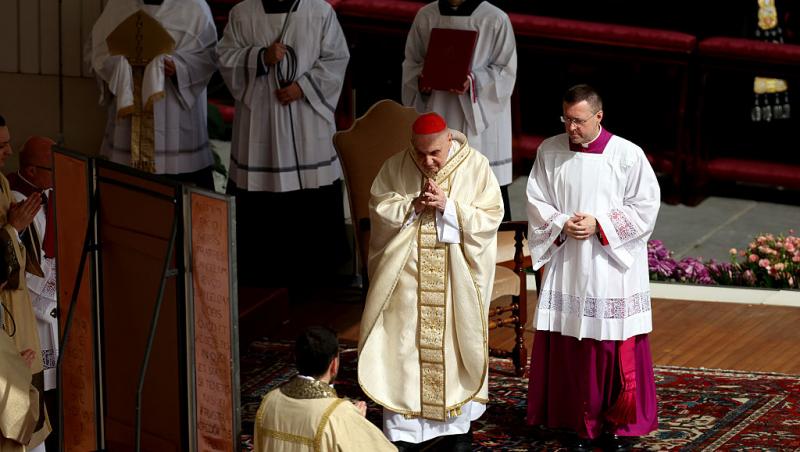 Cum își alege noul Papă numele. Detaliul pe care puțini îl știu